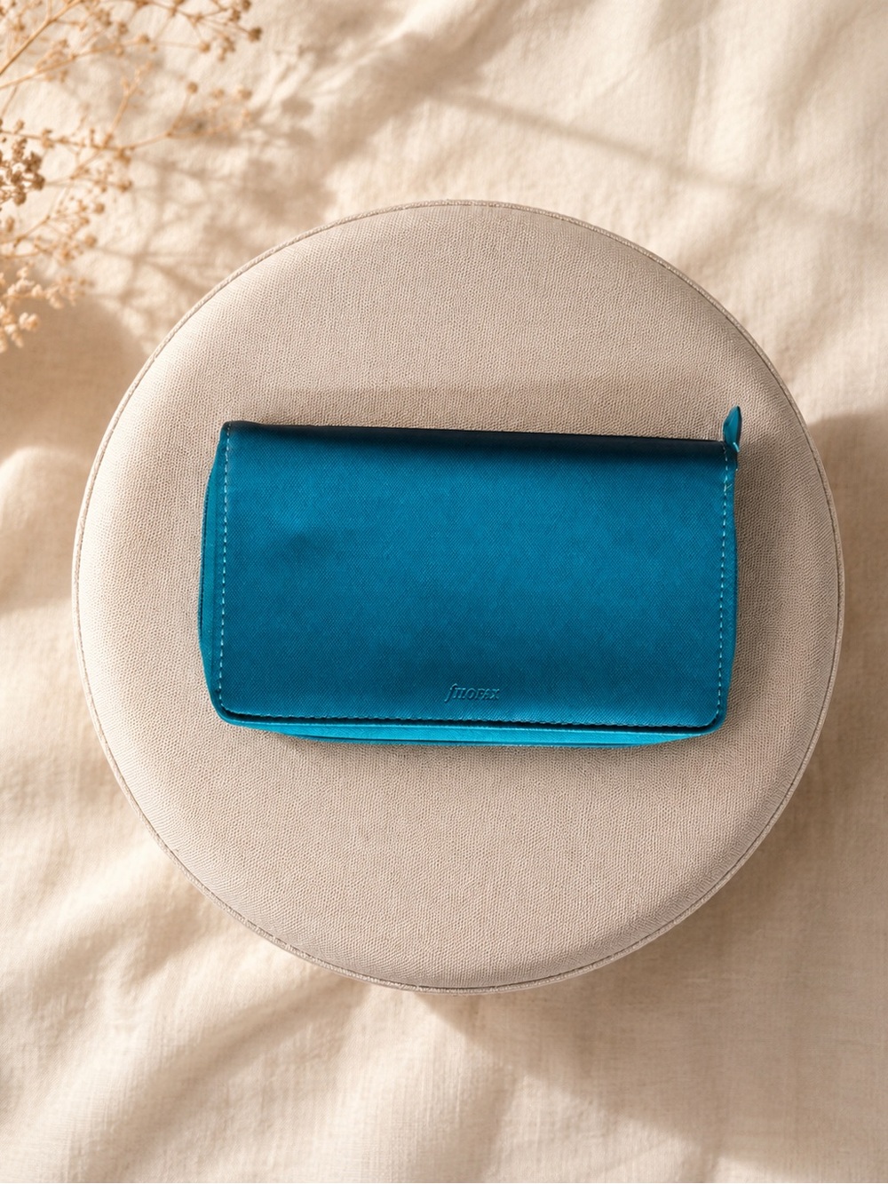 Filofax Saffiano Teal Zip-Around Organizer Wallet - Picture 4 of 4